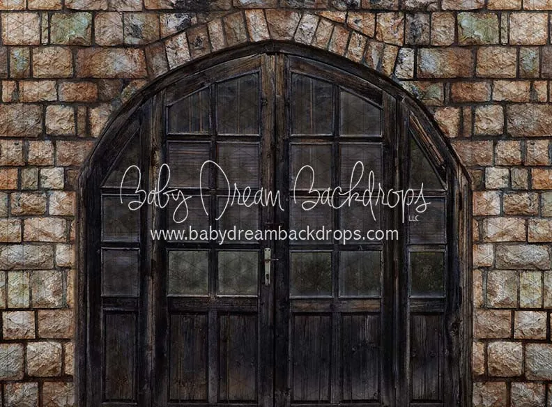Worn Wooden Entrance (CC)
