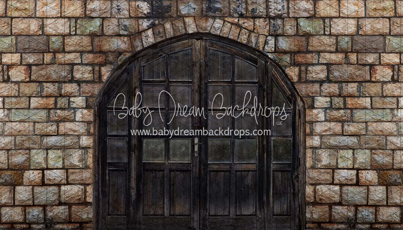 Worn Wooden Entrance (CC)